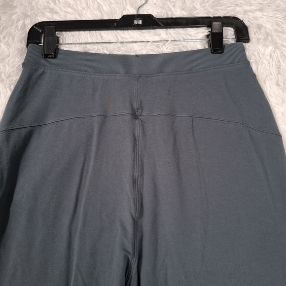 lululemon athletica Women's Every Moment Pant Size 6 - Picture 10 of 11